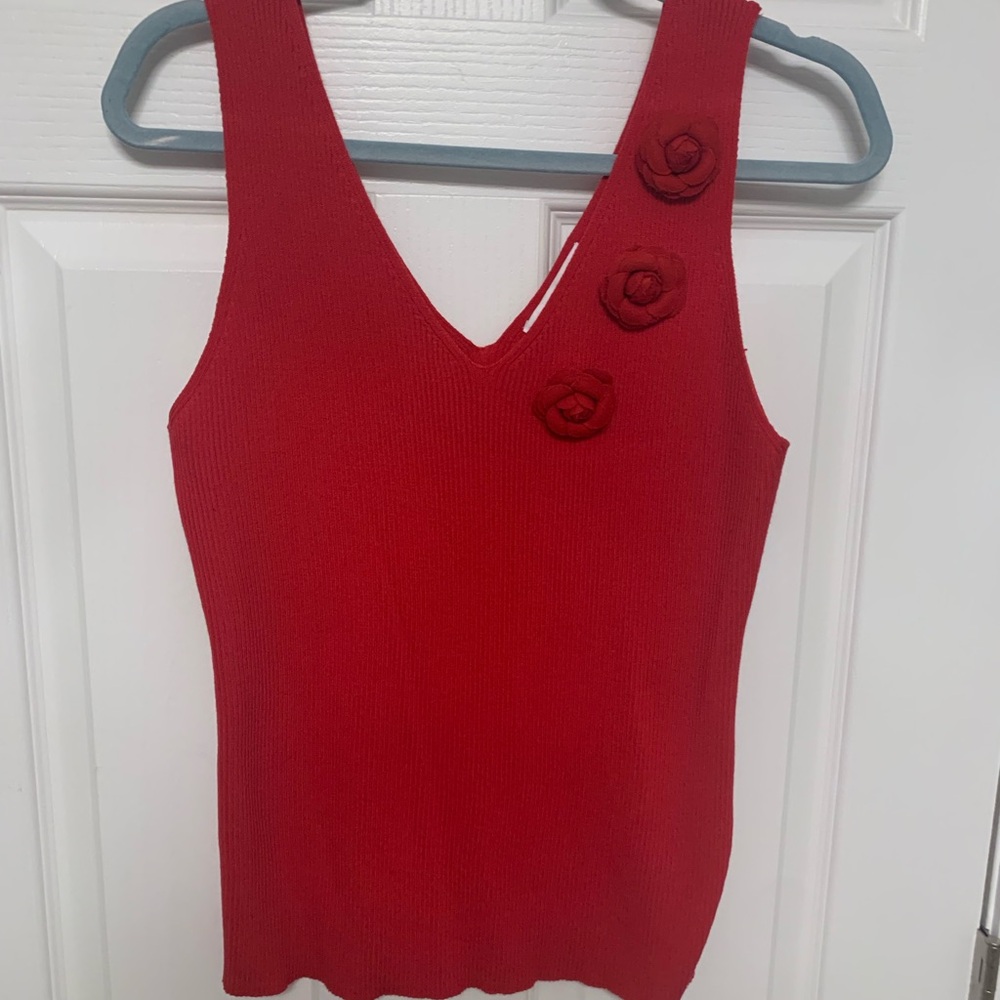 Red Fitted Embellished Tank Top. Size large